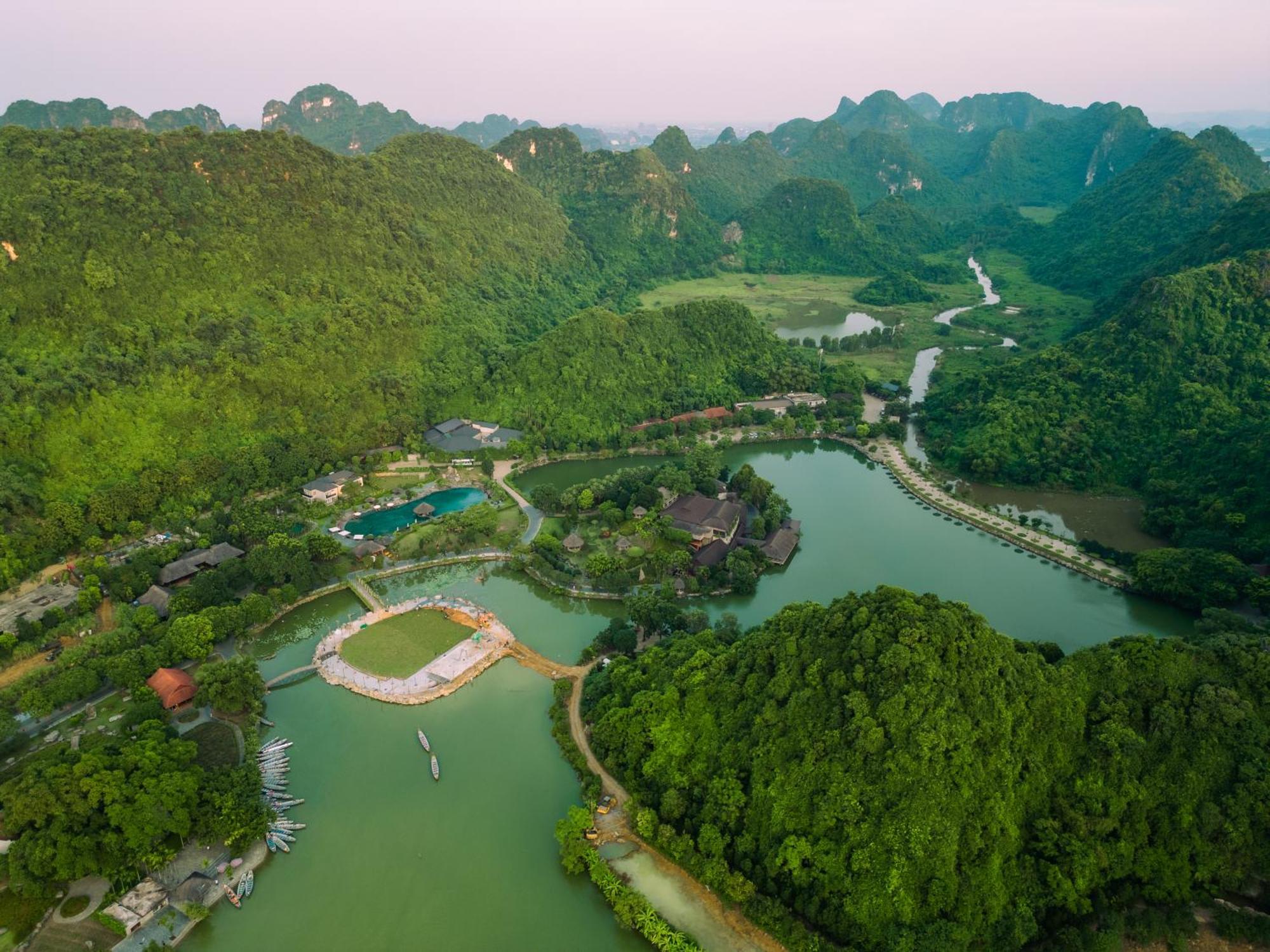 Thung Nham Resort Ninh Bình Exteriör bild