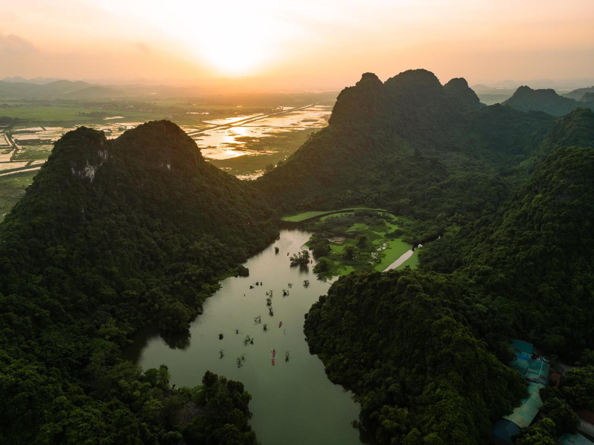 Thung Nham Resort Ninh Bình Exteriör bild